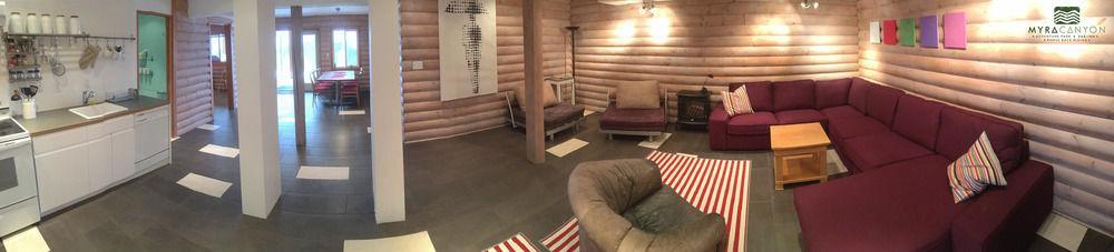 Myra Canyon Lodge Kelowna Dış mekan fotoğraf